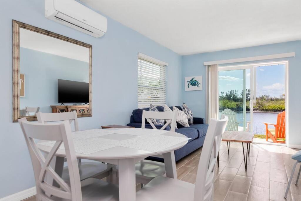 Beautiful Waterfront 1 Bedroom #4 Пунта-Горда Экстерьер фото