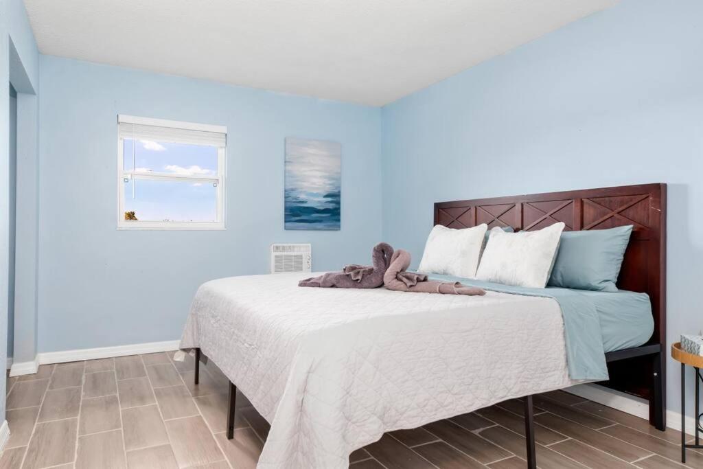 Beautiful Waterfront 1 Bedroom #4 Пунта-Горда Экстерьер фото