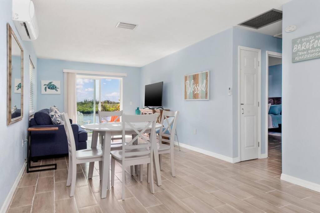 Beautiful Waterfront 1 Bedroom #4 Пунта-Горда Экстерьер фото